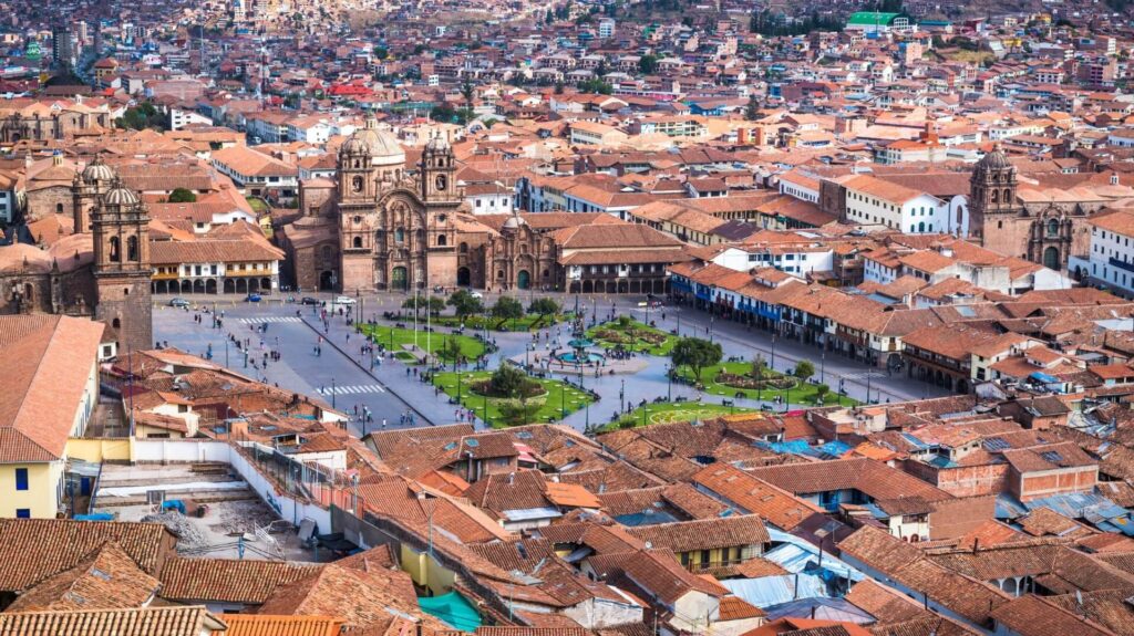 Visitar Cusco: Descubre sus Paisajes y Aventuras Imperdibles este 2025
